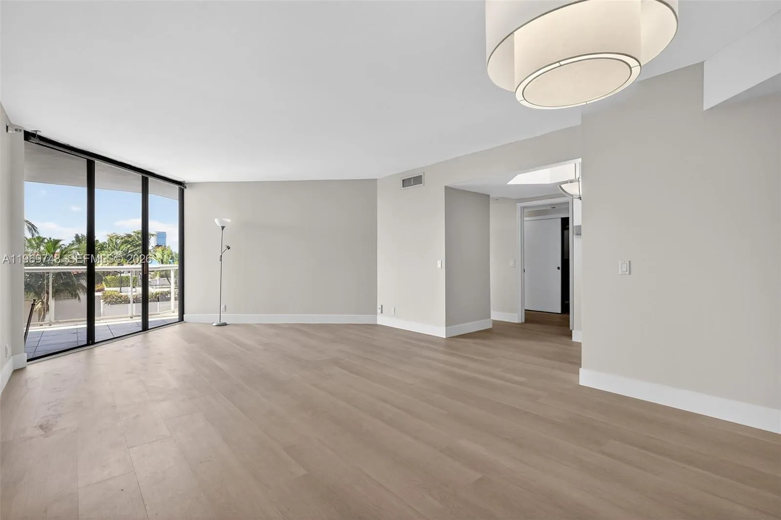 3610 Yacht Club Dr 414, Aventura, Florida 33180, Aventura, Florida 33180, 2 Bedrooms Bedrooms, ,2 BathroomsBathrooms,Residential Lease,For Rent,3610 Yacht Club Dr 414, Aventura, Florida 33180,A11969748