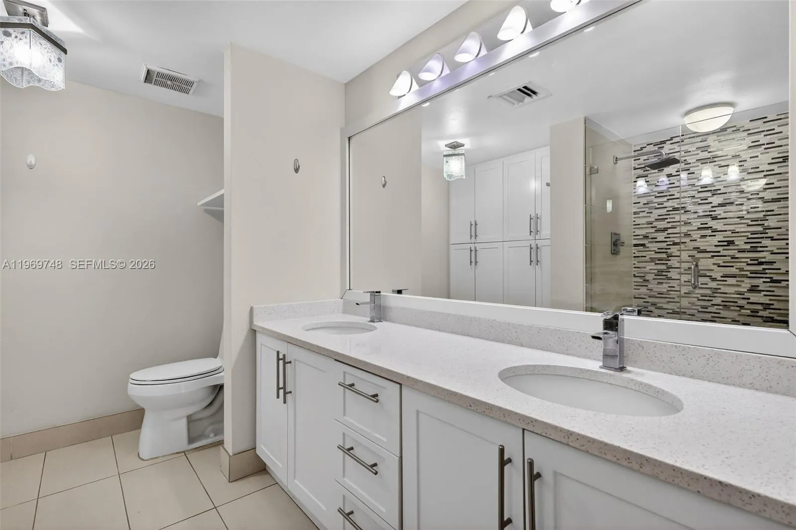 3610 Yacht Club Dr 414, Aventura, Florida 33180, Aventura, Florida 33180, 2 Bedrooms Bedrooms, ,2 BathroomsBathrooms,Residential Lease,For Rent,3610 Yacht Club Dr 414, Aventura, Florida 33180,A11969748