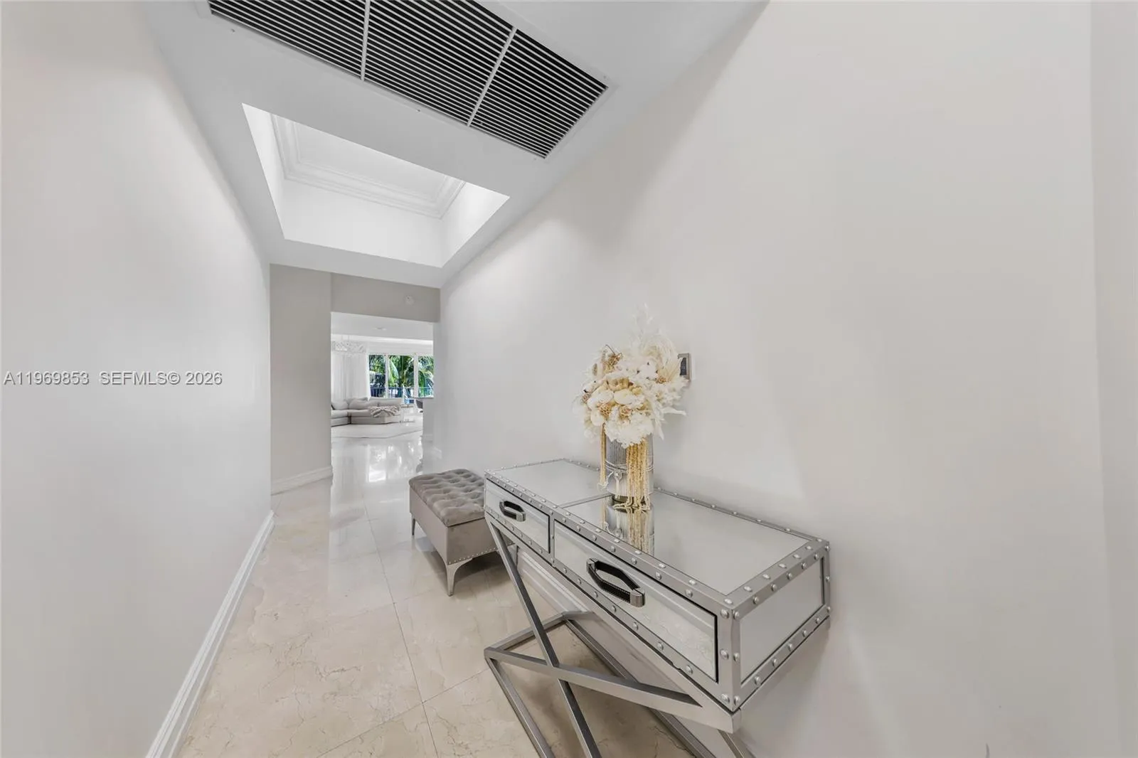 20000 E Country Club Dr 311, Aventura, Florida 331, Aventura, Florida 33180, 3 Bedrooms Bedrooms, ,3 BathroomsBathrooms,Residential,For Sale,20000 E Country Club Dr 311, Aventura, Florida 331,A11969853