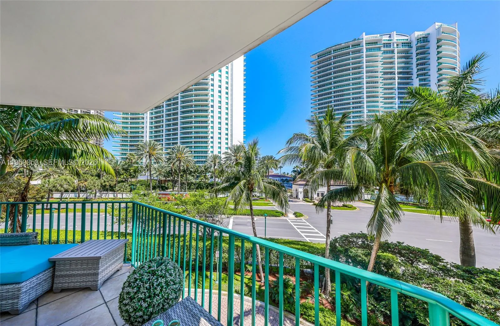 20000 E Country Club Dr 311, Aventura, Florida 331, Aventura, Florida 33180, 3 Bedrooms Bedrooms, ,3 BathroomsBathrooms,Residential,For Sale,20000 E Country Club Dr 311, Aventura, Florida 331,A11969853