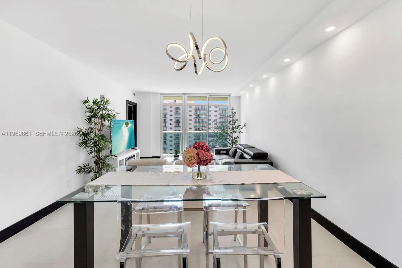 19380 Collins Ave 1212, Sunny Isles Beach, Florida, Sunny Isles Beach, Florida 33160, 1 Bedroom Bedrooms, ,1 BathroomBathrooms,Residential,For Sale,19380 Collins Ave 1212, Sunny Isles Beach, Florida,A11969861