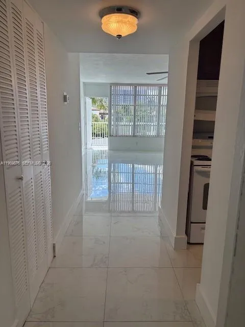 3181 S Ocean Dr 304, Hallandale Beach, Florida 330, Hallandale Beach, Florida 33009, 1 Bedroom Bedrooms, ,1 BathroomBathrooms,Residential,For Sale,3181 S Ocean Dr 304, Hallandale Beach, Florida 330,A11969876