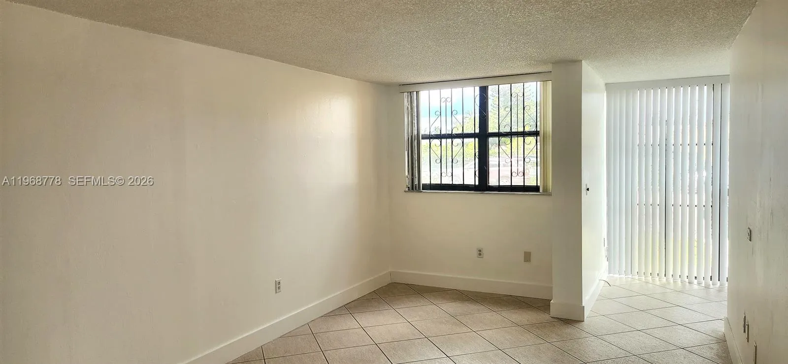 9440 W Flagler St 104, Miami, Florida 33174, Miami, Florida 33174, 1 Bedroom Bedrooms, ,1 BathroomBathrooms,Residential Lease,For Rent,9440 W Flagler St 104, Miami, Florida 33174,A11968778