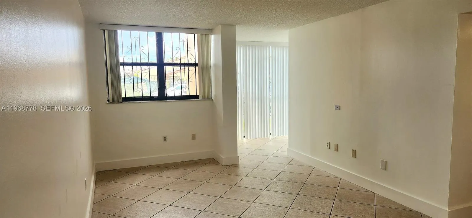 9440 W Flagler St 104, Miami, Florida 33174, Miami, Florida 33174, 1 Bedroom Bedrooms, ,1 BathroomBathrooms,Residential Lease,For Rent,9440 W Flagler St 104, Miami, Florida 33174,A11968778
