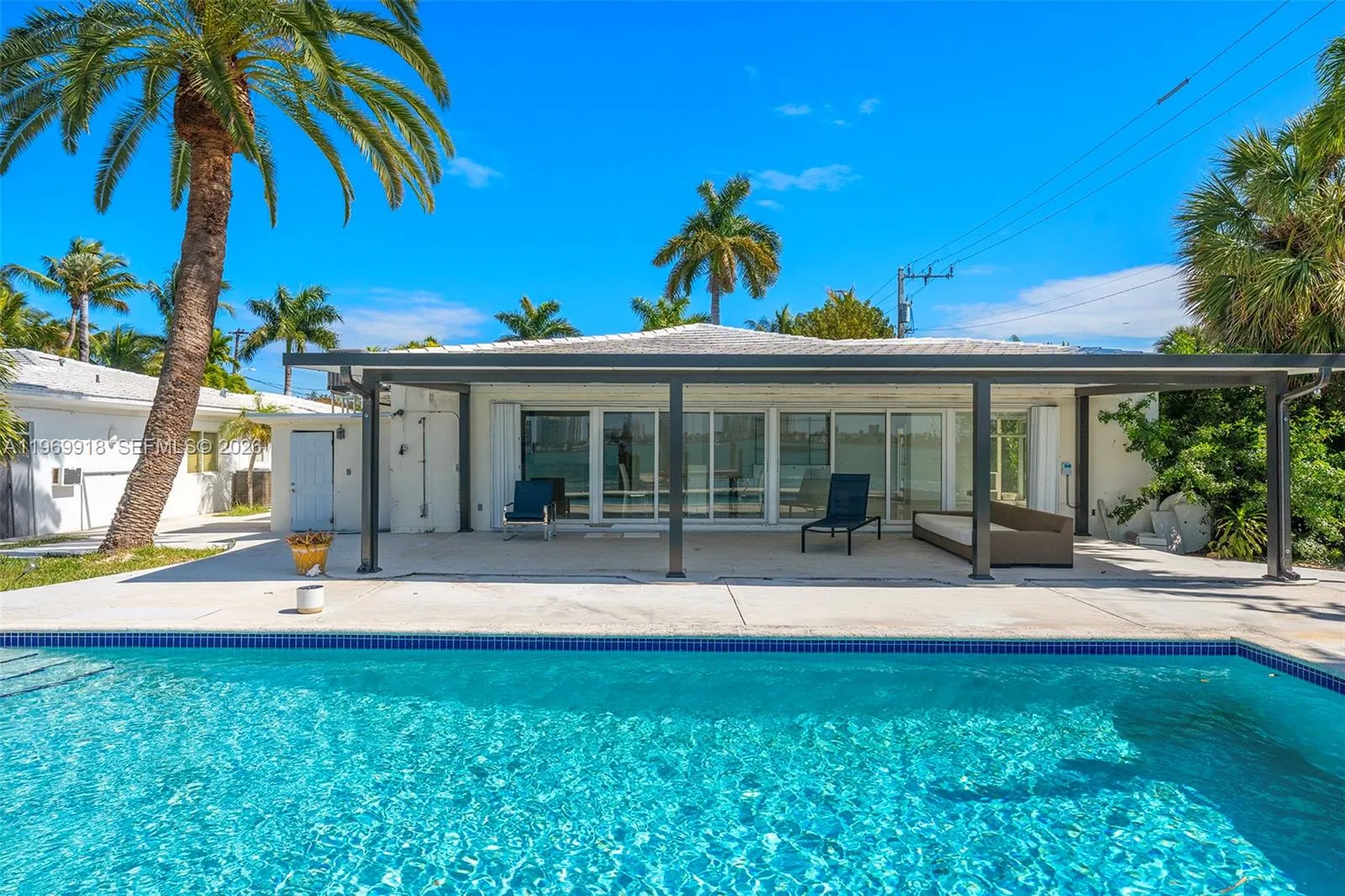 1101 S Shore Dr 0, Miami Beach, Florida 33141, Miami Beach, Florida 33141, 4 Bedrooms Bedrooms, ,3 BathroomsBathrooms,Residential Lease,For Rent,1101 S Shore Dr 0, Miami Beach, Florida 33141,A11969918