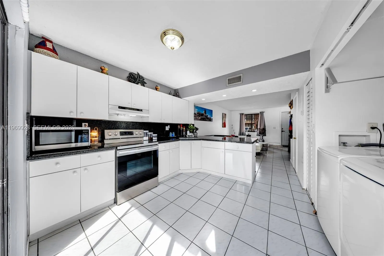 1923 Sw 107th Ave 103, Miami, Florida 33165, Miami, Florida 33165, 2 Bedrooms Bedrooms, ,1 BathroomBathrooms,Residential,For Sale,1923 Sw 107th Ave 103, Miami, Florida 33165,A11969928