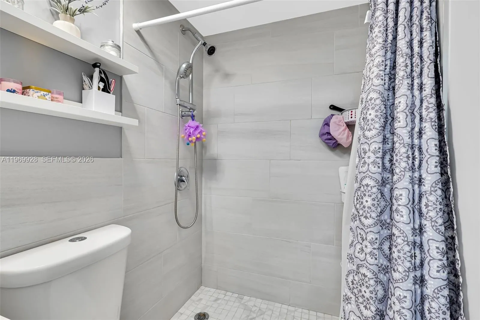 1923 Sw 107th Ave 103, Miami, Florida 33165, Miami, Florida 33165, 2 Bedrooms Bedrooms, ,1 BathroomBathrooms,Residential,For Sale,1923 Sw 107th Ave 103, Miami, Florida 33165,A11969928