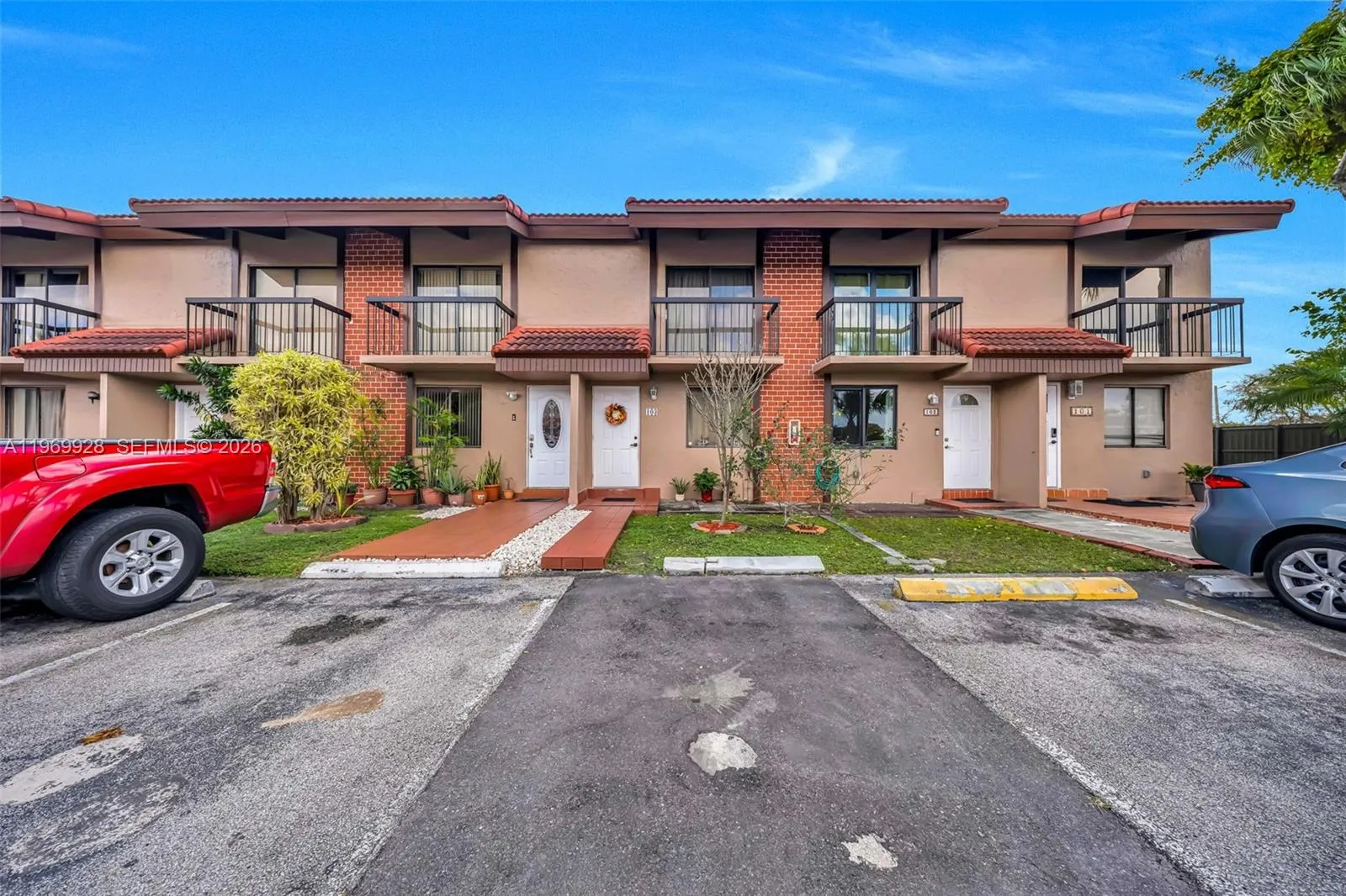 1923 Sw 107th Ave 103, Miami, Florida 33165, Miami, Florida 33165, 2 Bedrooms Bedrooms, ,1 BathroomBathrooms,Residential,For Sale,1923 Sw 107th Ave 103, Miami, Florida 33165,A11969928
