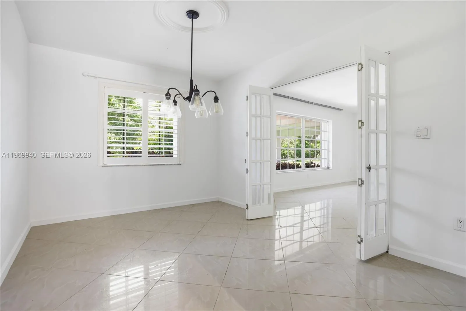 14721 Sw 67th Ave, Coral Gables, Florida 33158, Coral Gables, Florida 33158, 4 Bedrooms Bedrooms, ,3 BathroomsBathrooms,Residential,For Sale,14721 Sw 67th Ave, Coral Gables, Florida 33158,A11969940