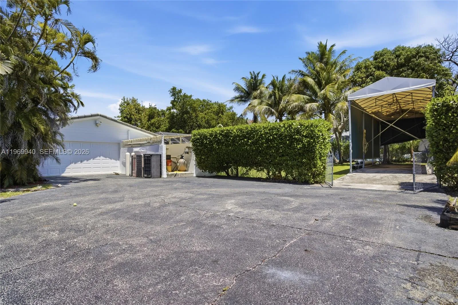 14721 Sw 67th Ave, Coral Gables, Florida 33158, Coral Gables, Florida 33158, 4 Bedrooms Bedrooms, ,3 BathroomsBathrooms,Residential,For Sale,14721 Sw 67th Ave, Coral Gables, Florida 33158,A11969940