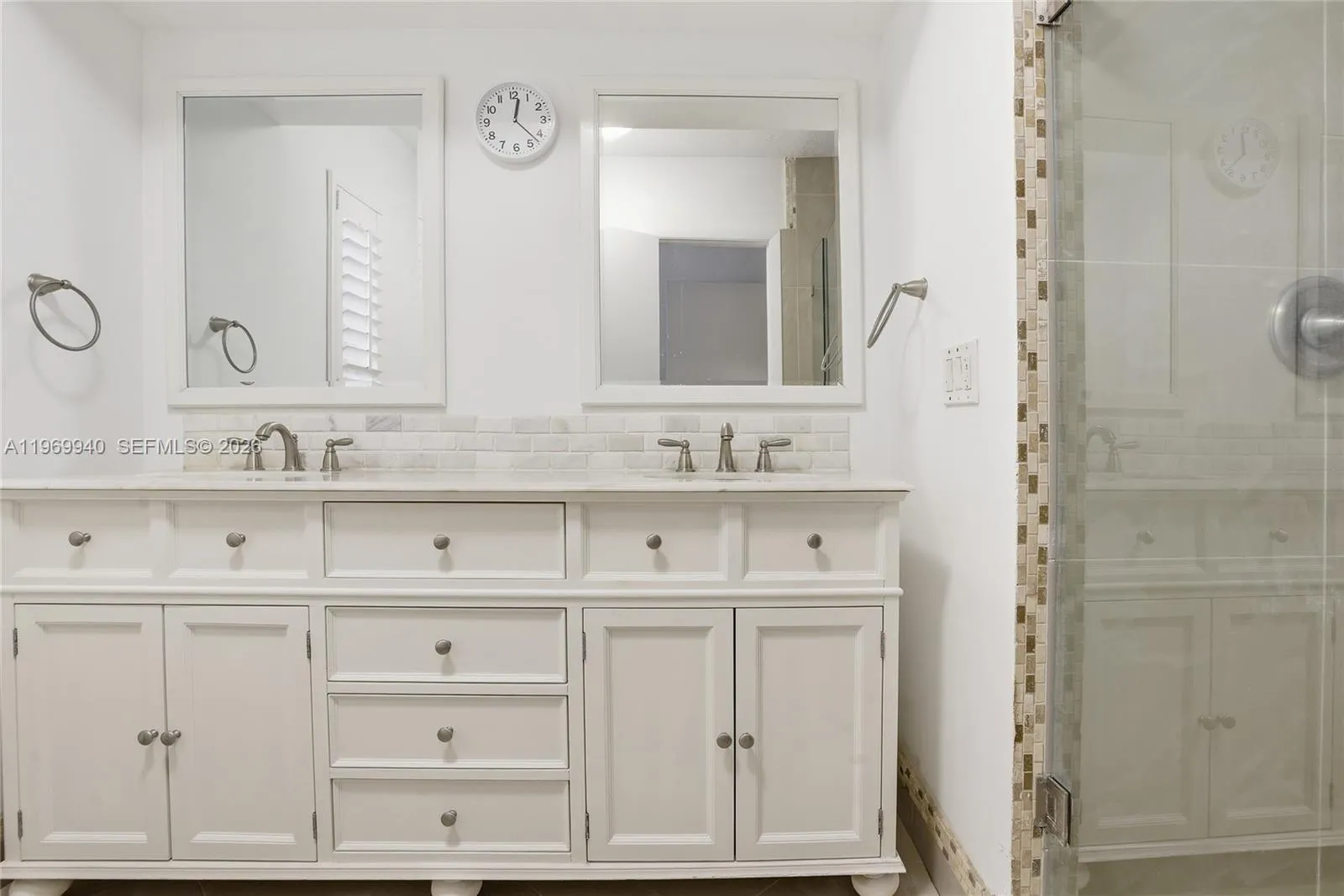 14721 Sw 67th Ave, Coral Gables, Florida 33158, Coral Gables, Florida 33158, 4 Bedrooms Bedrooms, ,3 BathroomsBathrooms,Residential,For Sale,14721 Sw 67th Ave, Coral Gables, Florida 33158,A11969940