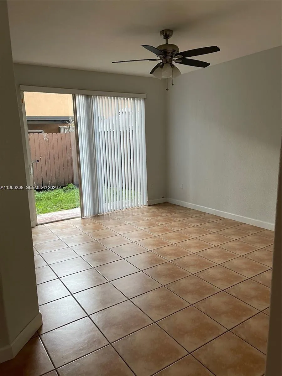 6902 Nw 174th Ter E105, Hialeah, Florida 33015, Hialeah, Florida 33015, 3 Bedrooms Bedrooms, ,3 BathroomsBathrooms,Residential Lease,For Rent,6902 Nw 174th Ter E105, Hialeah, Florida 33015,A11969722