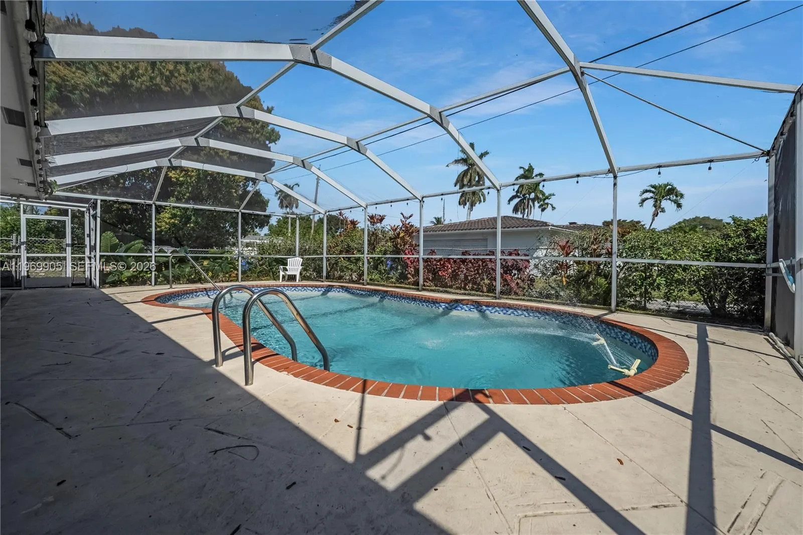 215 Entrada Dr 1, Hollywood, Florida 33021, Hollywood, Florida 33021, 4 Bedrooms Bedrooms, ,3 BathroomsBathrooms,Residential Lease,For Rent,215 Entrada Dr 1, Hollywood, Florida 33021,A11969905