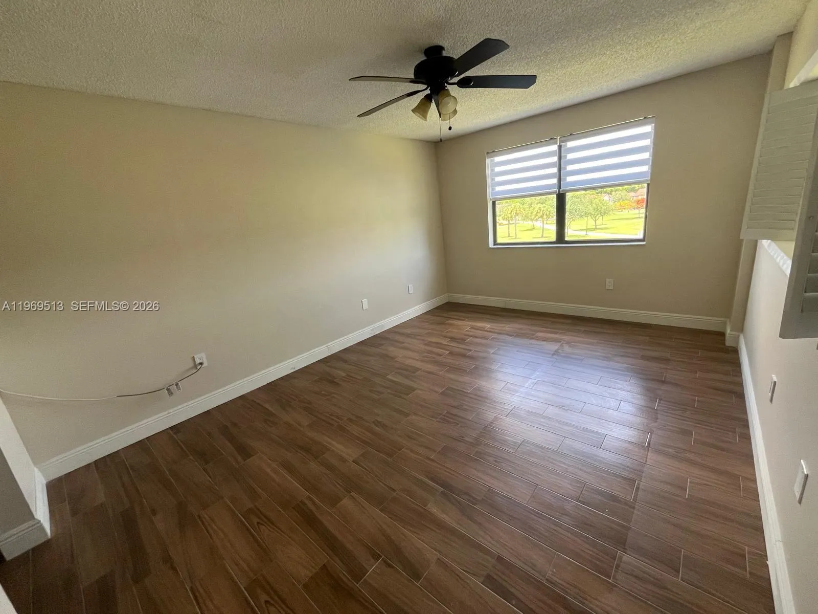 271 W Park Dr 7-2, Miami, Florida 33172, Miami, Florida 33172, 2 Bedrooms Bedrooms, ,2 BathroomsBathrooms,Residential Lease,For Rent,271 W Park Dr 7-2, Miami, Florida 33172,A11969513