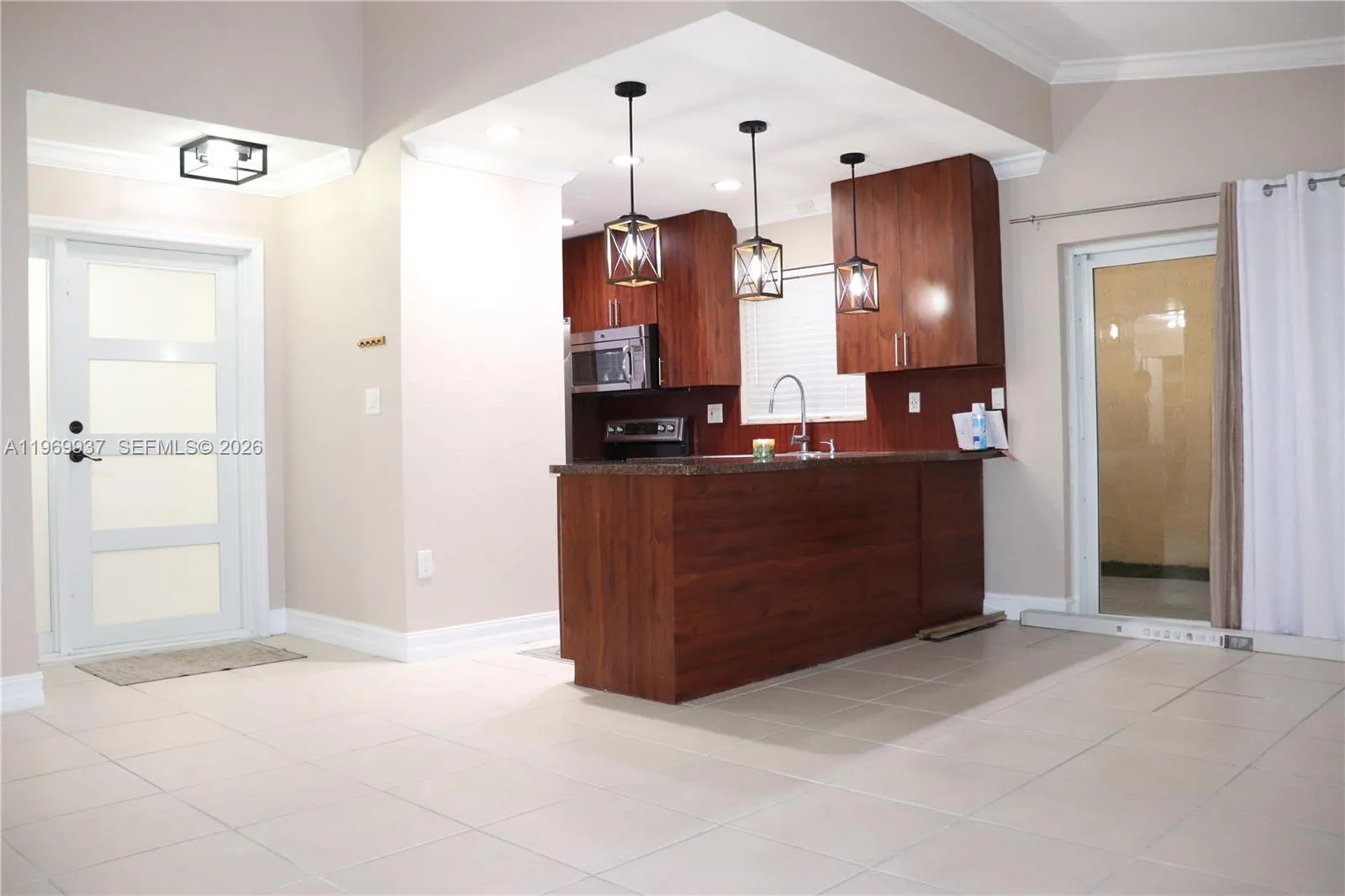 19259 Sw 118th Pl, Miami, Florida 33177, Miami, Florida 33177, 3 Bedrooms Bedrooms, ,2 BathroomsBathrooms,Residential Lease,For Rent,19259 Sw 118th Pl, Miami, Florida 33177,A11969937