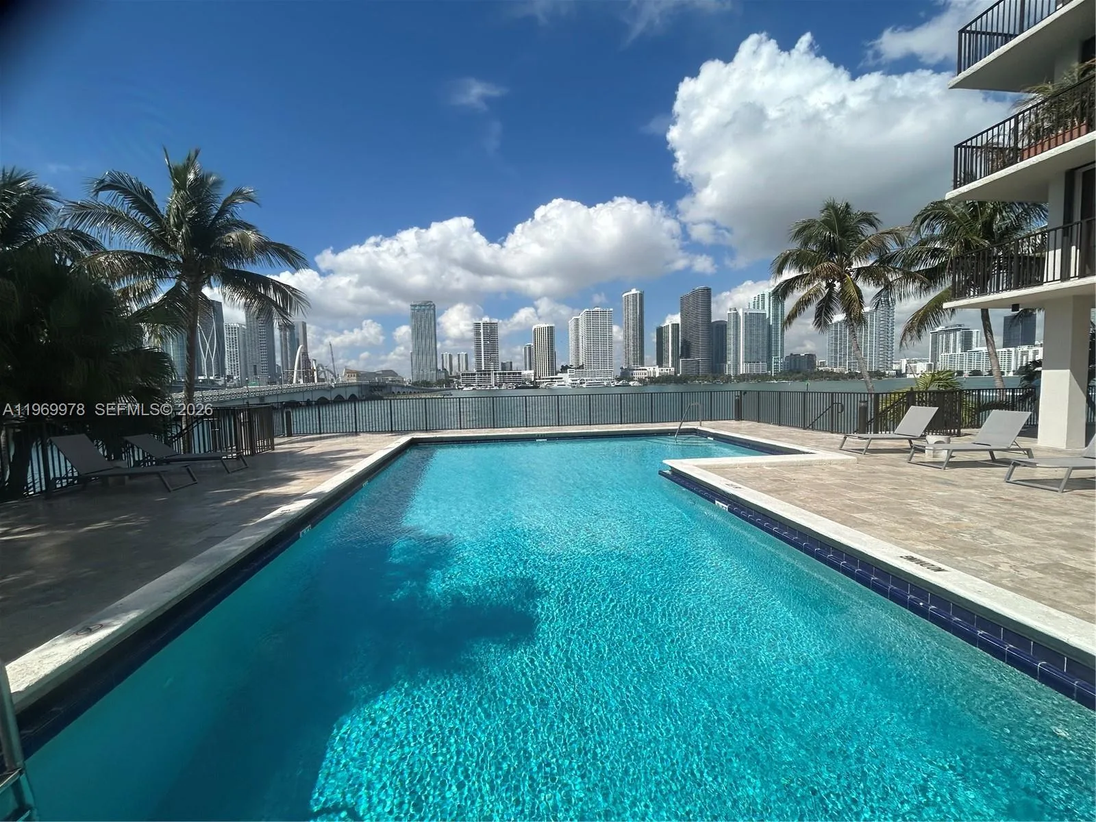 801 N Venetian Dr 802, Miami, Florida 33139, Miami, Florida 33139, 2 Bedrooms Bedrooms, ,2 BathroomsBathrooms,Residential Lease,For Rent,801 N Venetian Dr 802, Miami, Florida 33139,A11969978