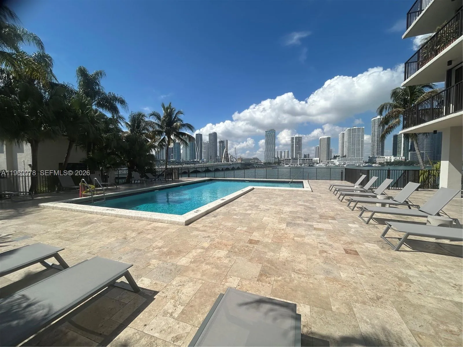801 N Venetian Dr 802, Miami, Florida 33139, Miami, Florida 33139, 2 Bedrooms Bedrooms, ,2 BathroomsBathrooms,Residential Lease,For Rent,801 N Venetian Dr 802, Miami, Florida 33139,A11969978