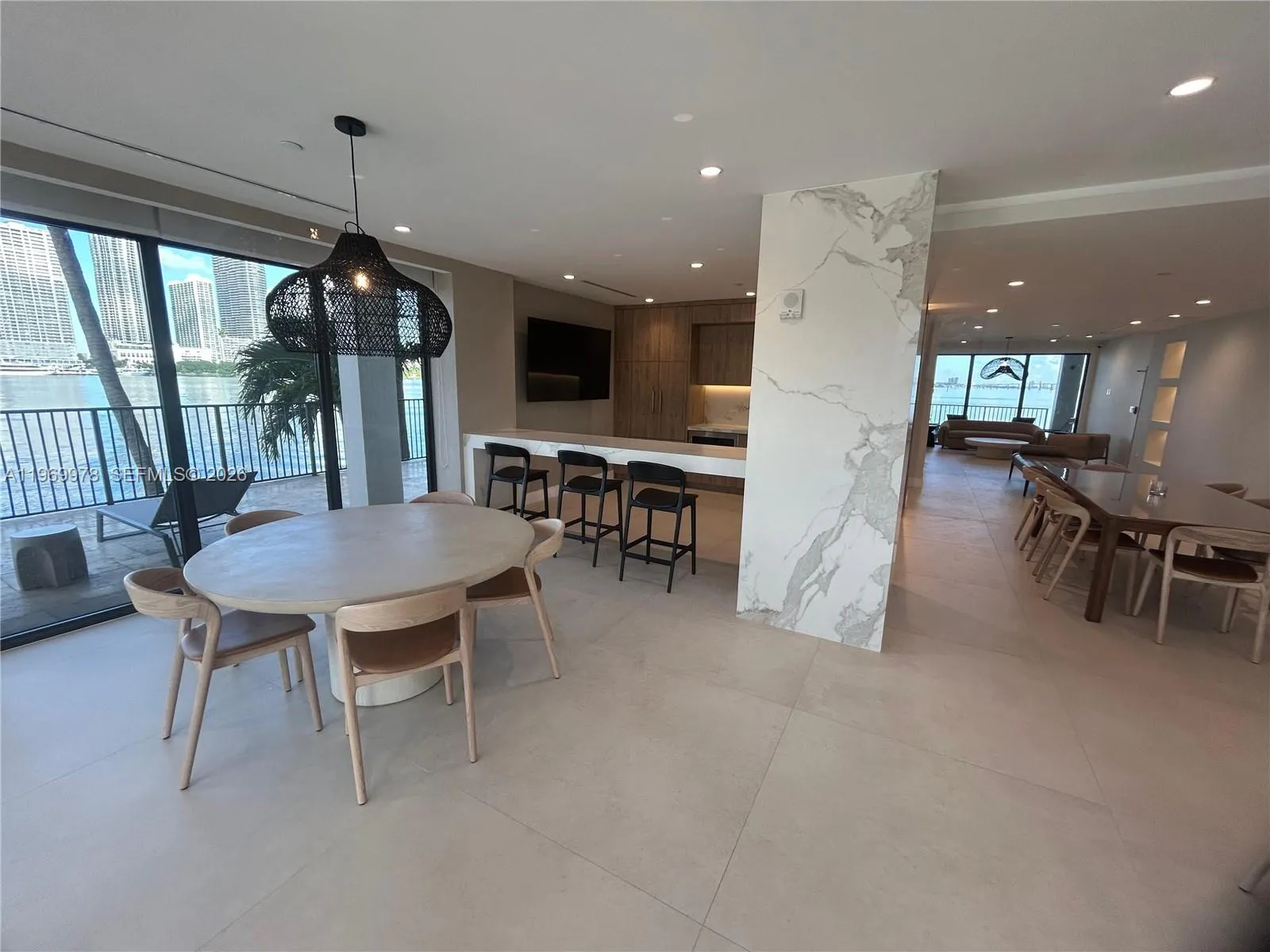 801 N Venetian Dr 802, Miami, Florida 33139, Miami, Florida 33139, 2 Bedrooms Bedrooms, ,2 BathroomsBathrooms,Residential Lease,For Rent,801 N Venetian Dr 802, Miami, Florida 33139,A11969978