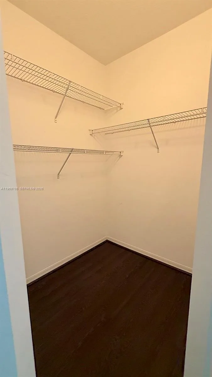 6831 Sw 44th St 302, Miami, Florida 33155, Miami, Florida 33155, 1 Bedroom Bedrooms, ,1 BathroomBathrooms,Residential Lease,For Rent,6831 Sw 44th St 302, Miami, Florida 33155,A11969766