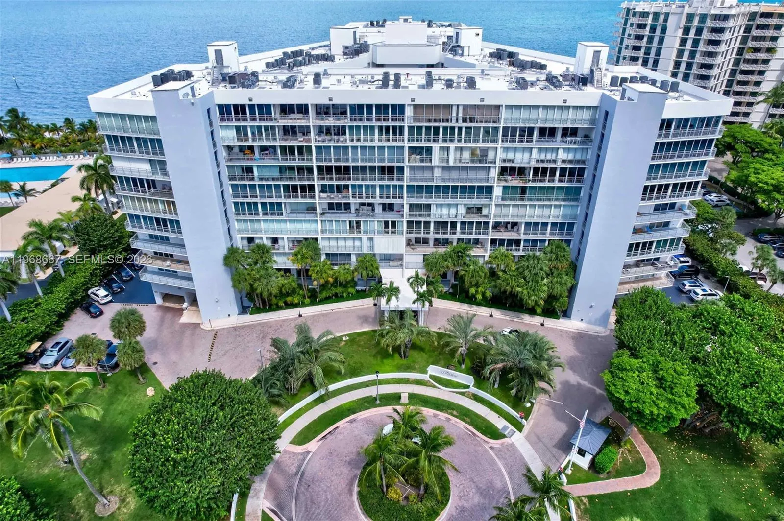 600 Grapetree Dr 11b-n, Key Biscayne, Florida 3314, Key Biscayne, Florida 33149, 3 Bedrooms Bedrooms, ,3 BathroomsBathrooms,Residential,For Sale,600 Grapetree Dr 11b-n, Key Biscayne, Florida 3314,A11968667