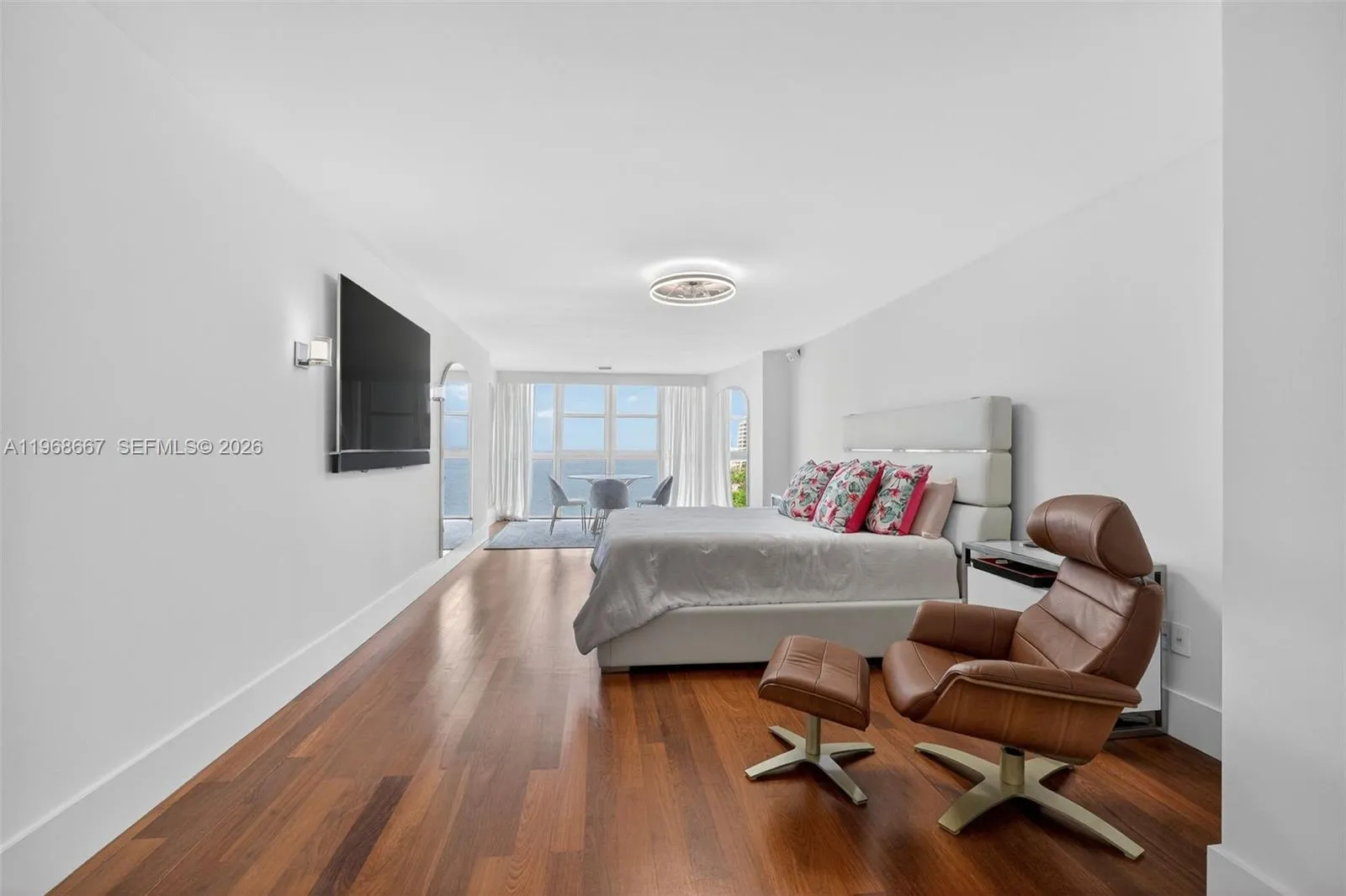 600 Grapetree Dr 11b-n, Key Biscayne, Florida 3314, Key Biscayne, Florida 33149, 3 Bedrooms Bedrooms, ,3 BathroomsBathrooms,Residential,For Sale,600 Grapetree Dr 11b-n, Key Biscayne, Florida 3314,A11968667