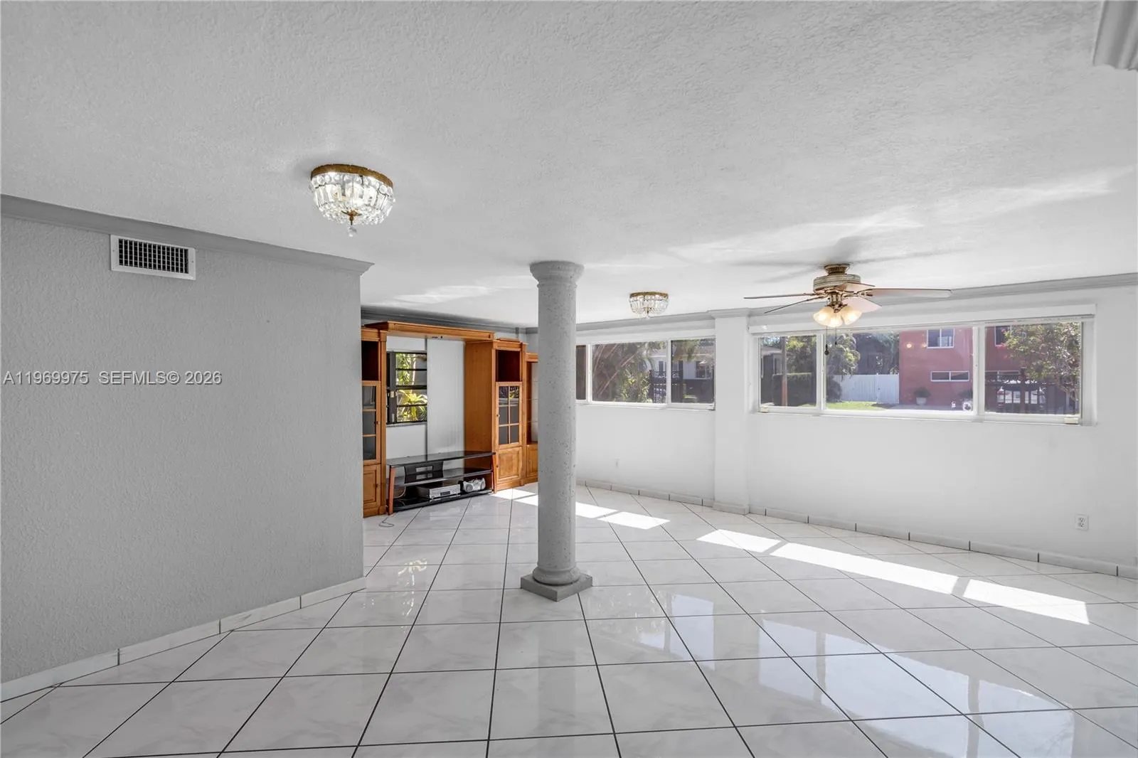 7941 Sw 18th Ter, Miami, Florida 33155, Miami, Florida 33155, 4 Bedrooms Bedrooms, ,3 BathroomsBathrooms,Residential,For Sale,7941 Sw 18th Ter, Miami, Florida 33155,A11969975