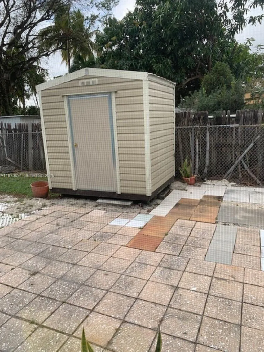 1218 N 24th Ave, Hollywood, Florida 33020, Hollywood, Florida 33020, ,Residential Income,For Sale,1218 N 24th Ave, Hollywood, Florida 33020,A11970021