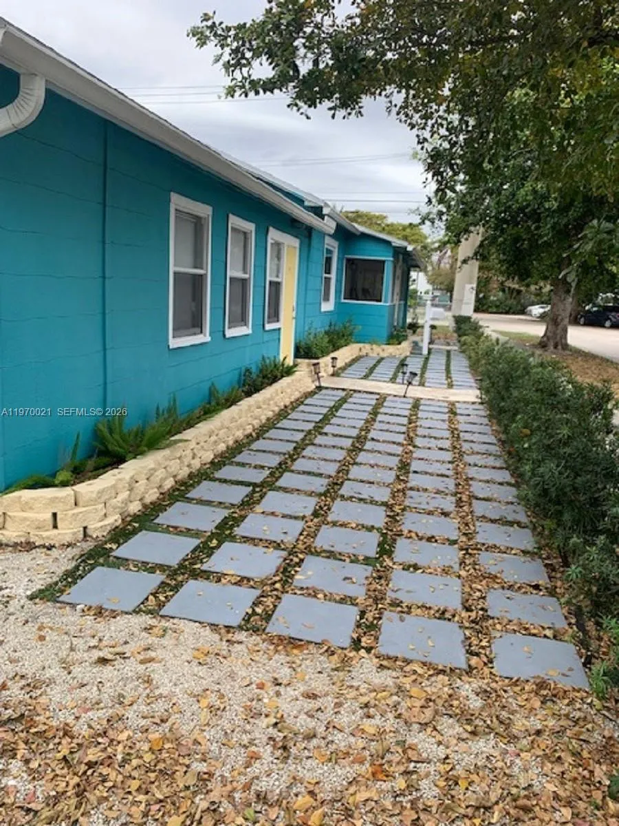 1218 N 24th Ave, Hollywood, Florida 33020, Hollywood, Florida 33020, ,Residential Income,For Sale,1218 N 24th Ave, Hollywood, Florida 33020,A11970021