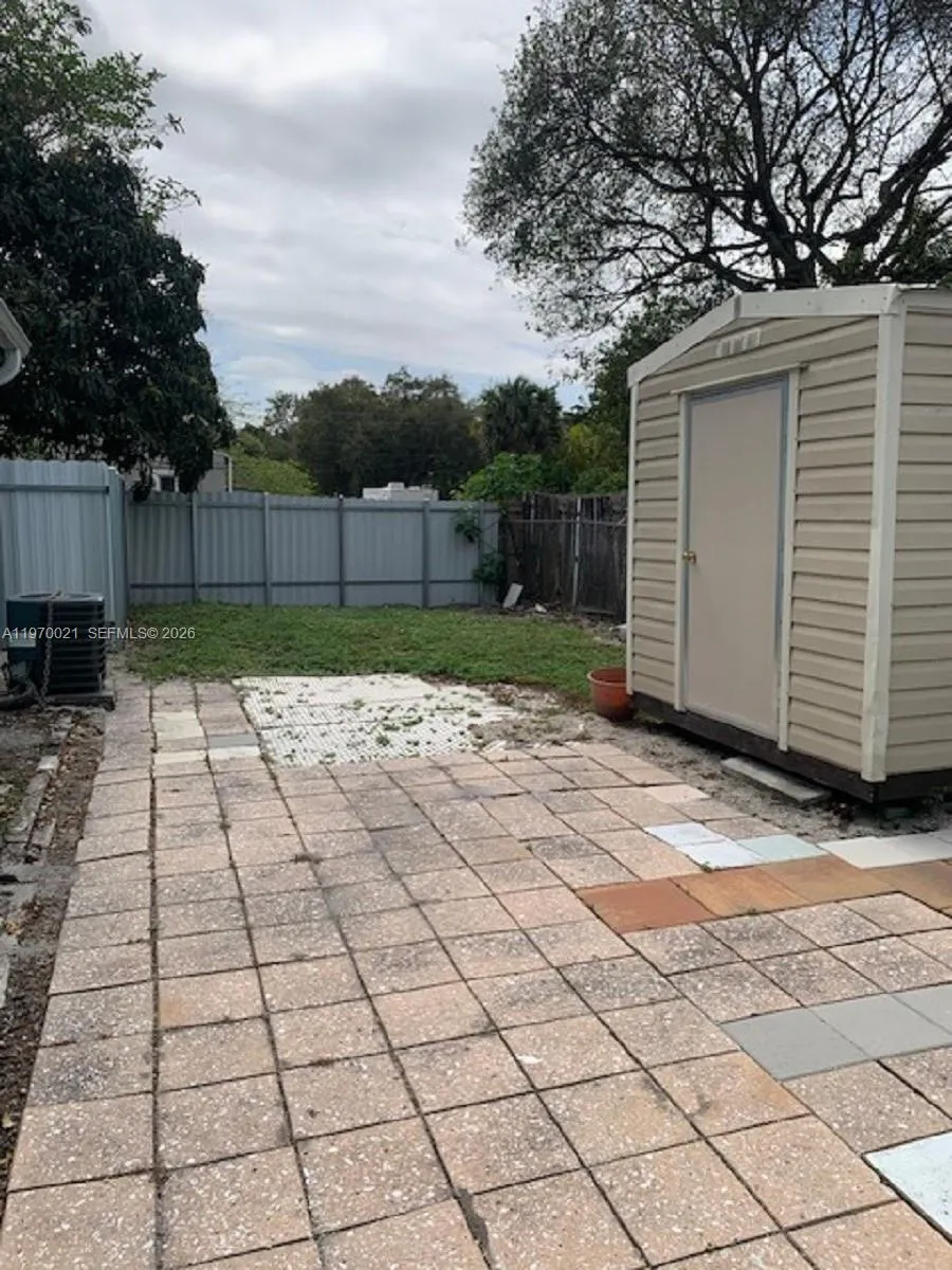 1218 N 24th Ave, Hollywood, Florida 33020, Hollywood, Florida 33020, ,Residential Income,For Sale,1218 N 24th Ave, Hollywood, Florida 33020,A11970021