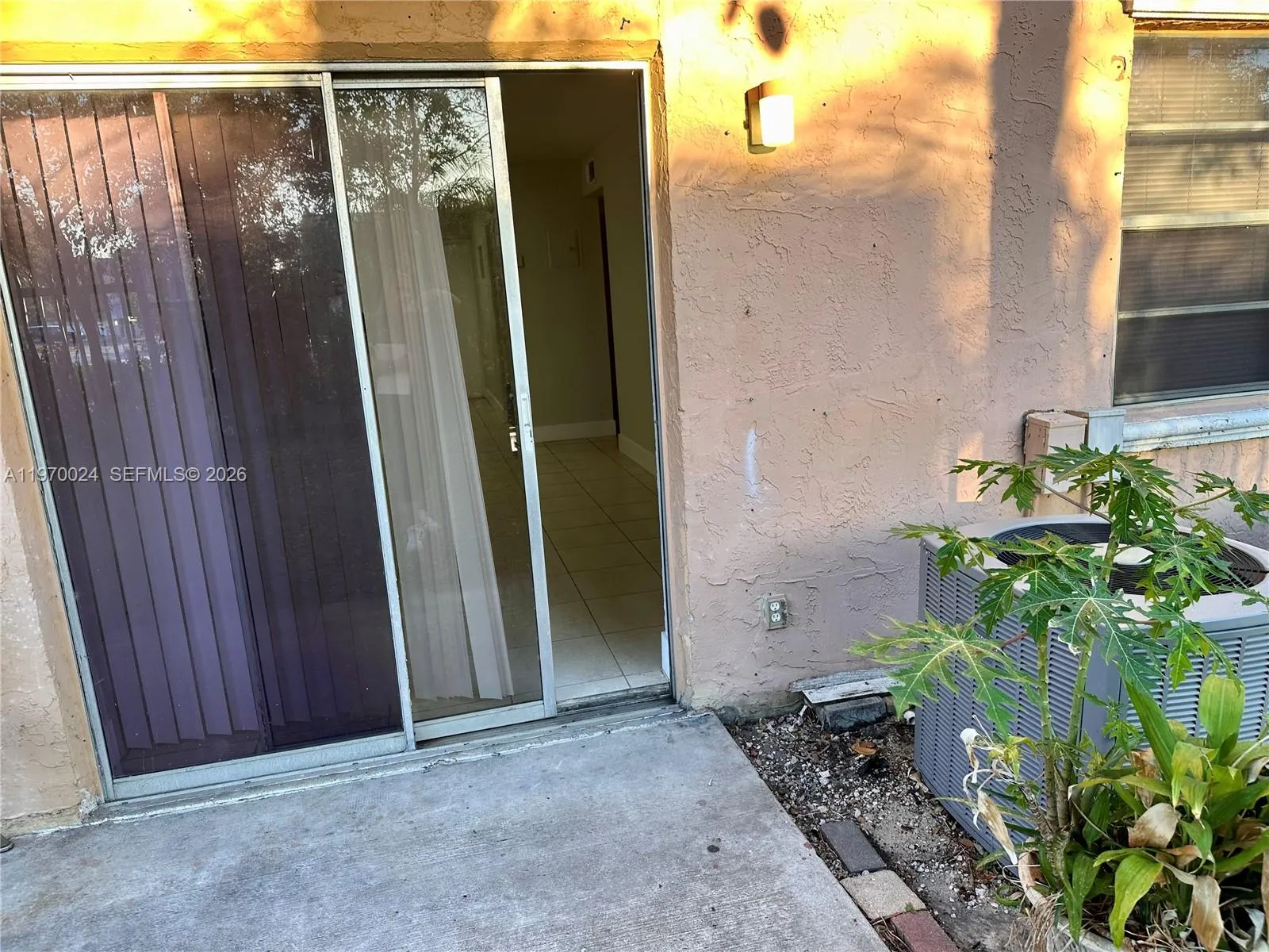 95 Ne 41st St L165, Oakland Park, Florida 33334, Oakland Park, Florida 33334, 2 Bedrooms Bedrooms, ,1 BathroomBathrooms,Residential Lease,For Rent,95 Ne 41st St L165, Oakland Park, Florida 33334,A11970024