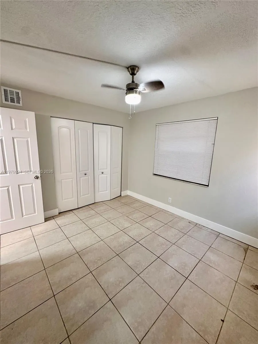 95 Ne 41st St L165, Oakland Park, Florida 33334, Oakland Park, Florida 33334, 2 Bedrooms Bedrooms, ,1 BathroomBathrooms,Residential Lease,For Rent,95 Ne 41st St L165, Oakland Park, Florida 33334,A11970024