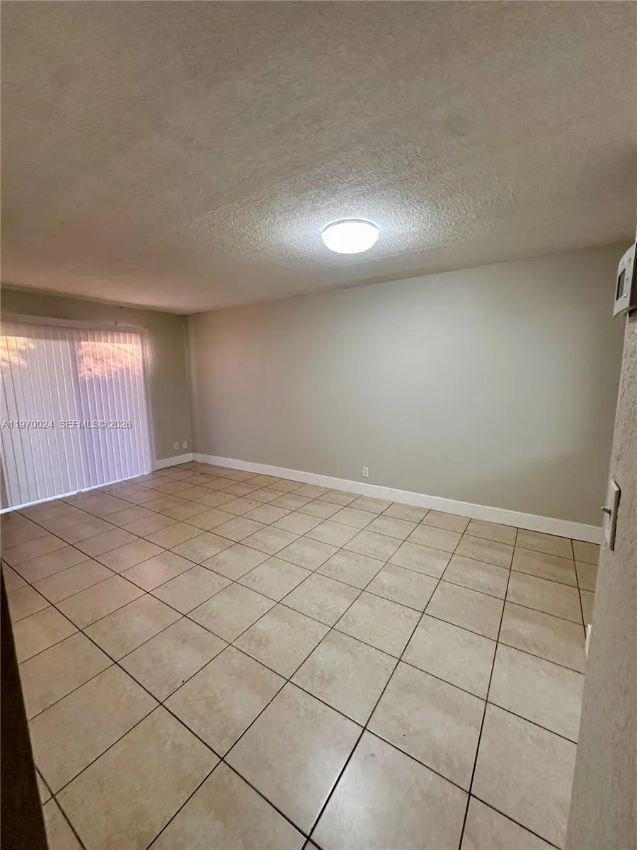 95 Ne 41st St L165, Oakland Park, Florida 33334, Oakland Park, Florida 33334, 2 Bedrooms Bedrooms, ,1 BathroomBathrooms,Residential Lease,For Rent,95 Ne 41st St L165, Oakland Park, Florida 33334,A11970024