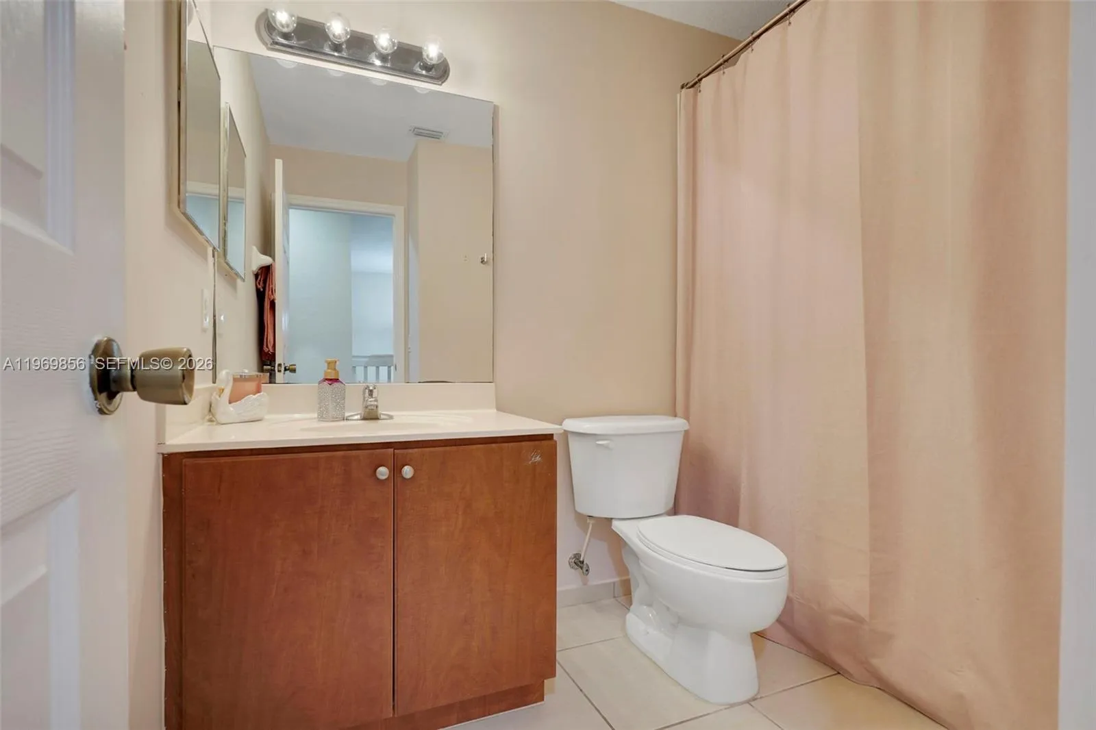 22168 Sw 88th Path, Cutler Bay, Florida 33190, Cutler Bay, Florida 33190, 2 Bedrooms Bedrooms, ,2 BathroomsBathrooms,Residential,For Sale,22168 Sw 88th Path, Cutler Bay, Florida 33190,A11969856