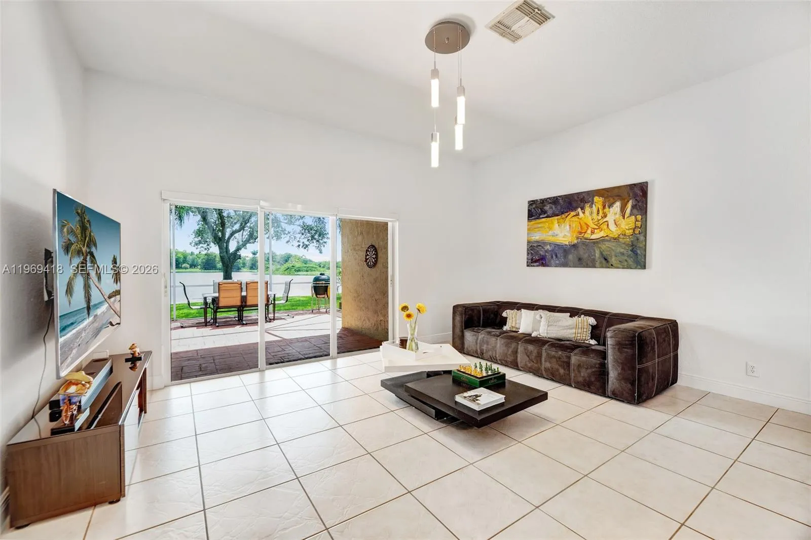 4310 Diamond Way, Weston, Florida 33331, Weston, Florida 33331, 4 Bedrooms Bedrooms, ,2 BathroomsBathrooms,Residential,For Sale,4310 Diamond Way, Weston, Florida 33331,A11969418