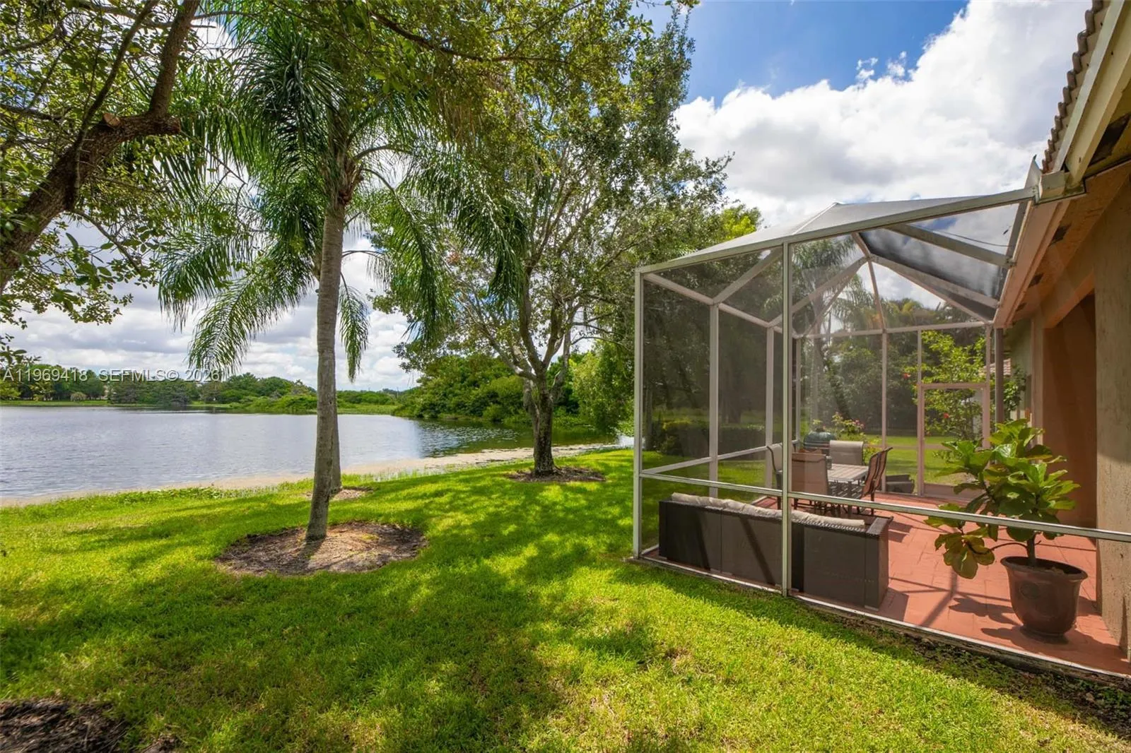 4310 Diamond Way, Weston, Florida 33331, Weston, Florida 33331, 4 Bedrooms Bedrooms, ,2 BathroomsBathrooms,Residential,For Sale,4310 Diamond Way, Weston, Florida 33331,A11969418