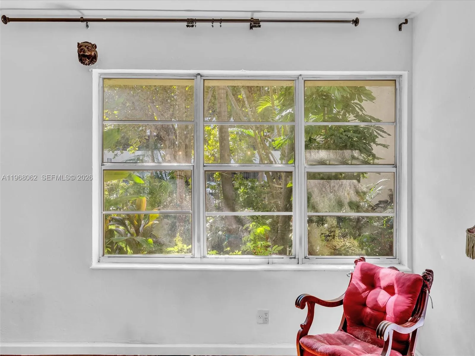 503 12th St 5, Miami Beach, Florida 33139, Miami Beach, Florida 33139, 2 Bedrooms Bedrooms, ,2 BathroomsBathrooms,Residential,For Sale,503 12th St 5, Miami Beach, Florida 33139,A11968062