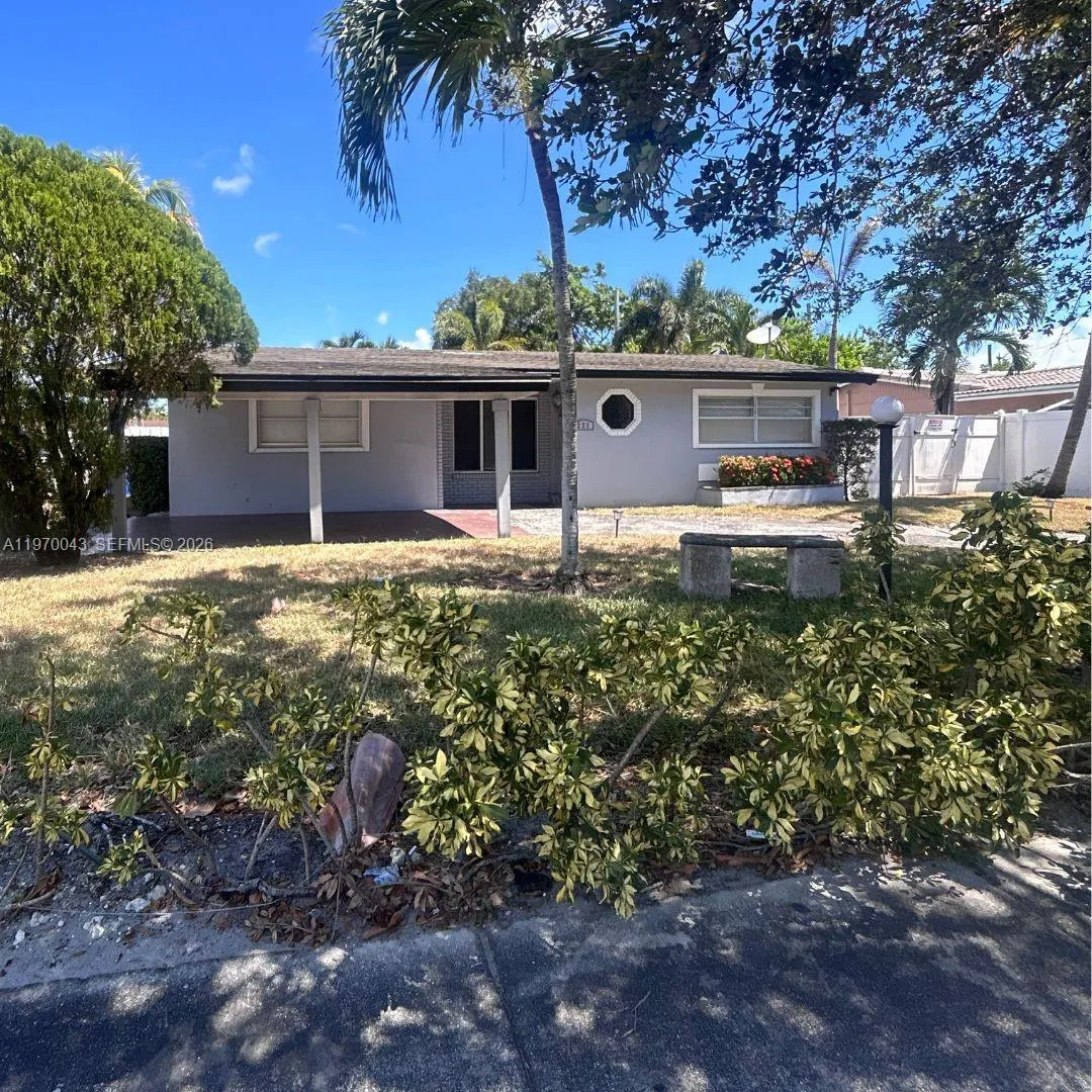 221 Ne 24th St, Pompano Beach, Florida 33064, Pompano Beach, Florida 33064, 3 Bedrooms Bedrooms, ,2 BathroomsBathrooms,Residential,For Sale,221 Ne 24th St, Pompano Beach, Florida 33064,A11970043