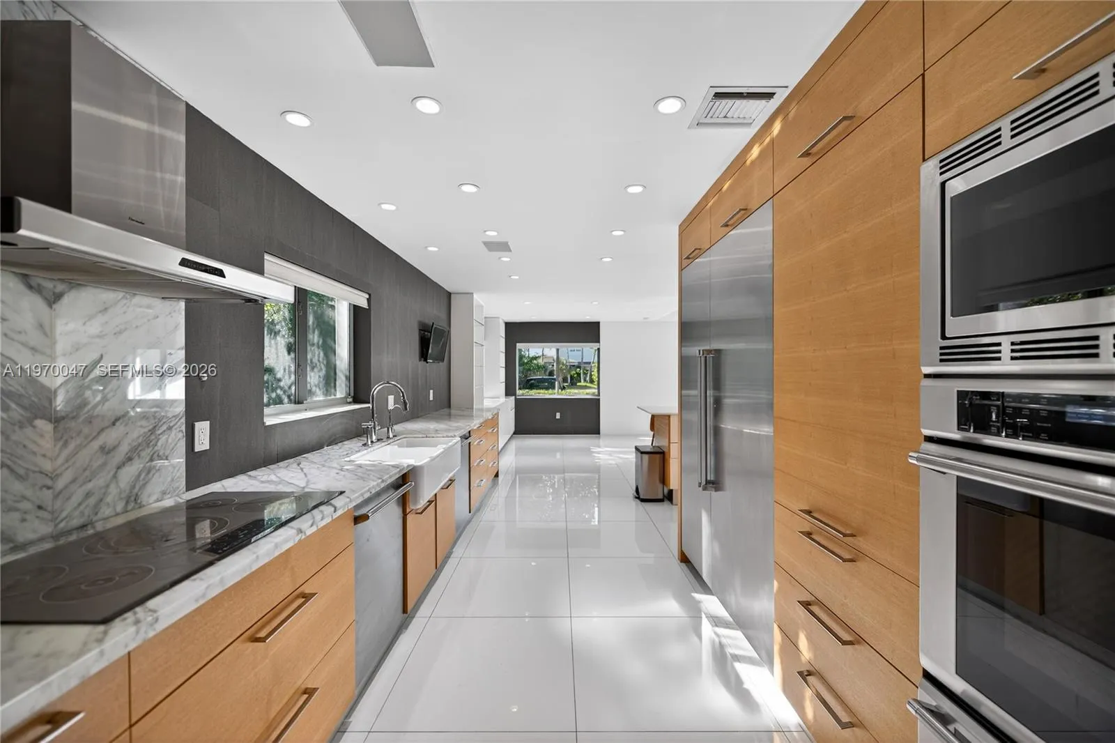 1000 N Shore Dr 0, Miami Beach, Florida 33141, Miami Beach, Florida 33141, 4 Bedrooms Bedrooms, ,3 BathroomsBathrooms,Residential Lease,For Rent,1000 N Shore Dr 0, Miami Beach, Florida 33141,A11970047