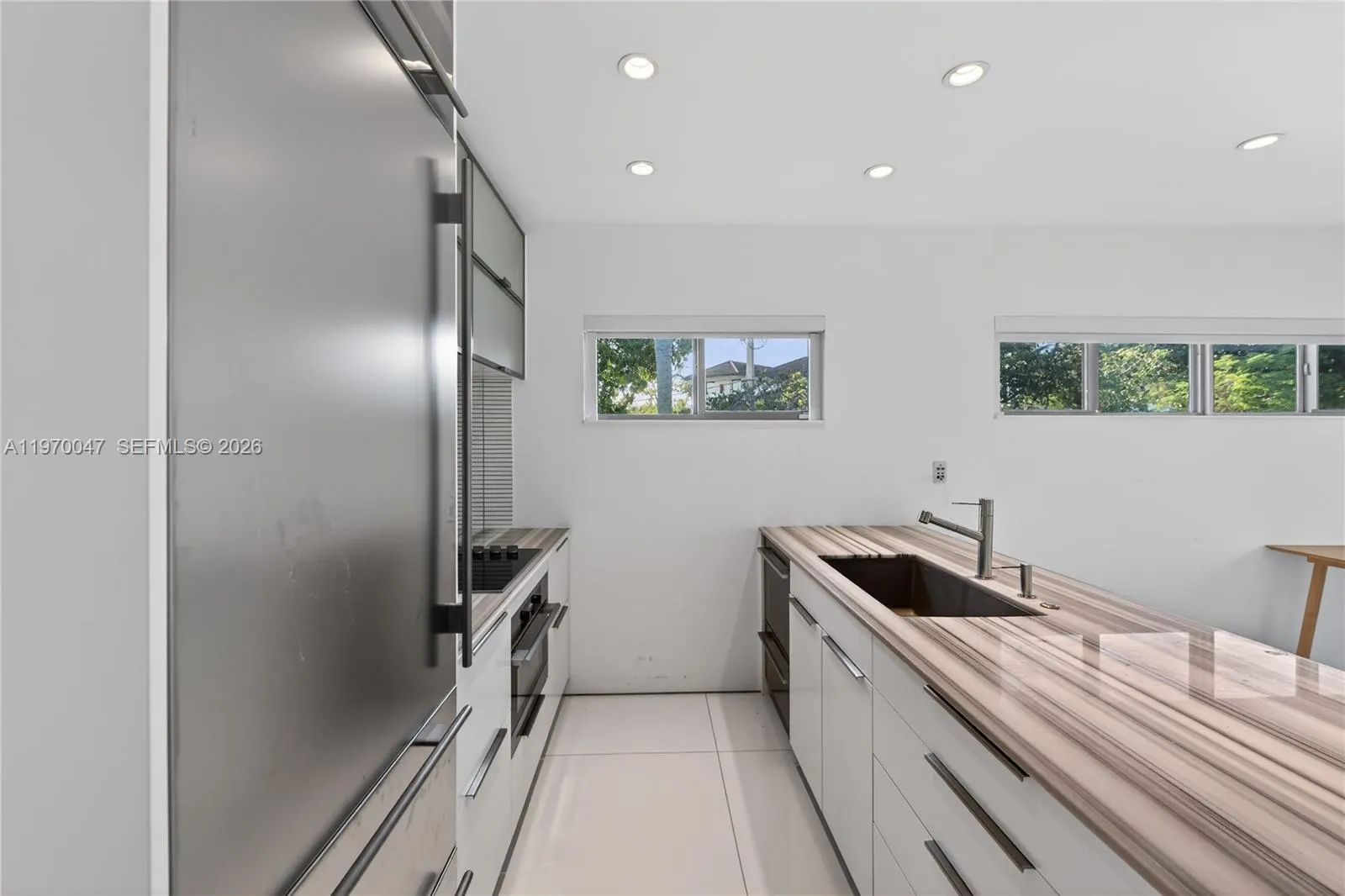 1000 N Shore Dr 0, Miami Beach, Florida 33141, Miami Beach, Florida 33141, 4 Bedrooms Bedrooms, ,3 BathroomsBathrooms,Residential Lease,For Rent,1000 N Shore Dr 0, Miami Beach, Florida 33141,A11970047