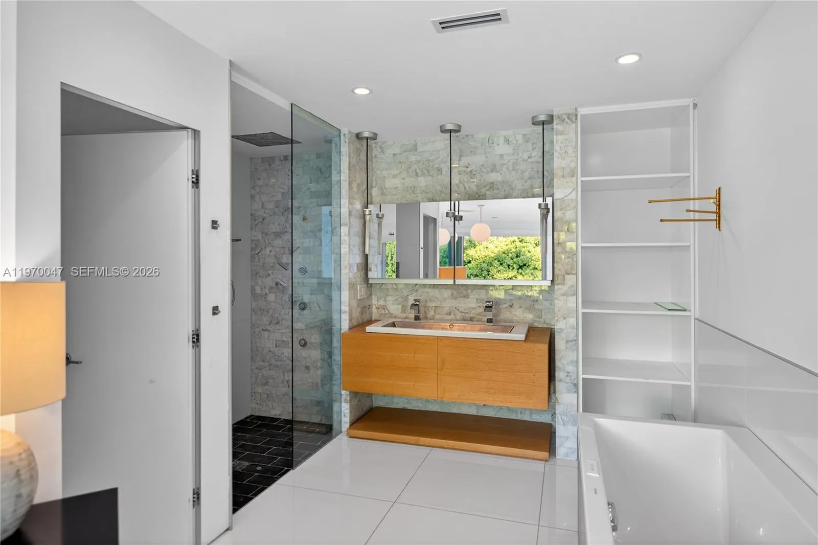 1000 N Shore Dr 0, Miami Beach, Florida 33141, Miami Beach, Florida 33141, 4 Bedrooms Bedrooms, ,3 BathroomsBathrooms,Residential Lease,For Rent,1000 N Shore Dr 0, Miami Beach, Florida 33141,A11970047