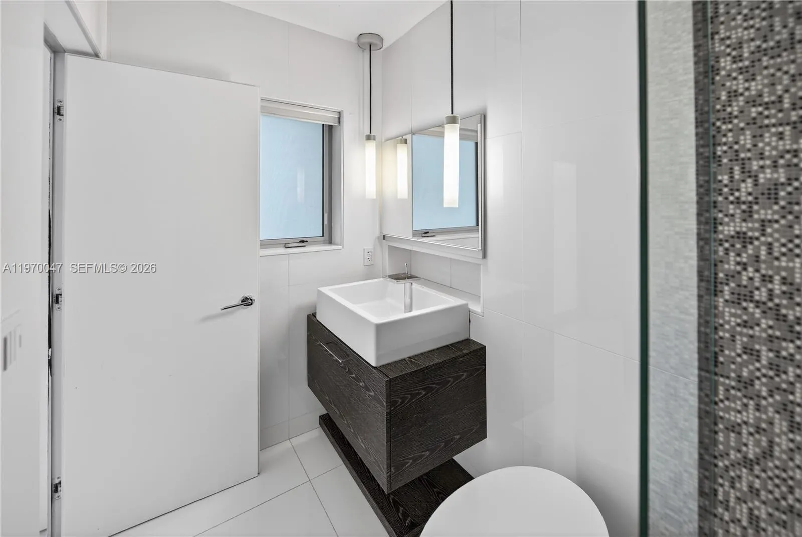 1000 N Shore Dr 0, Miami Beach, Florida 33141, Miami Beach, Florida 33141, 4 Bedrooms Bedrooms, ,3 BathroomsBathrooms,Residential Lease,For Rent,1000 N Shore Dr 0, Miami Beach, Florida 33141,A11970047