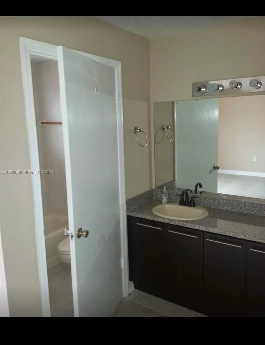 6435 Sw 130th Ave 305, Miami, Florida 33183, Miami, Florida 33183, 1 Bedroom Bedrooms, ,1 BathroomBathrooms,Residential Lease,For Rent,6435 Sw 130th Ave 305, Miami, Florida 33183,A11970053