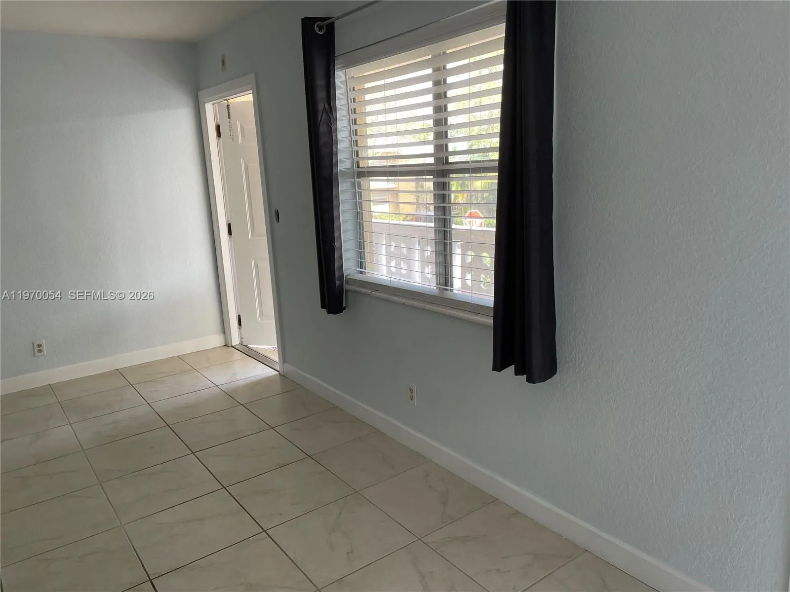 2607 Ne 8th Ave 29, Wilton Manors, Florida 33334, Wilton Manors, Florida 33334, 1 Bedroom Bedrooms, ,1 BathroomBathrooms,Residential Lease,For Rent,2607 Ne 8th Ave 29, Wilton Manors, Florida 33334,A11970054