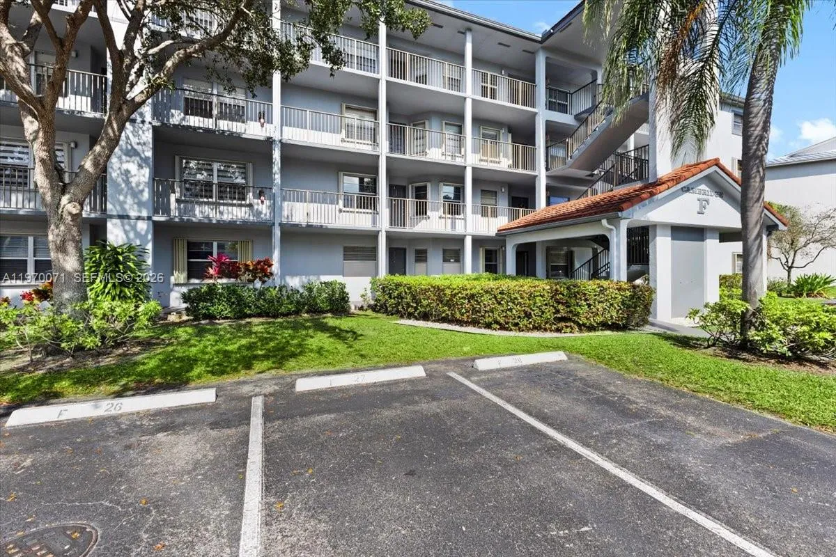12701 Sw 13th St 113f, Pembroke Pines, Florida 330, Pembroke Pines, Florida 33027, 2 Bedrooms Bedrooms, ,2 BathroomsBathrooms,Residential,For Sale,12701 Sw 13th St 113f, Pembroke Pines, Florida 330,A11970071
