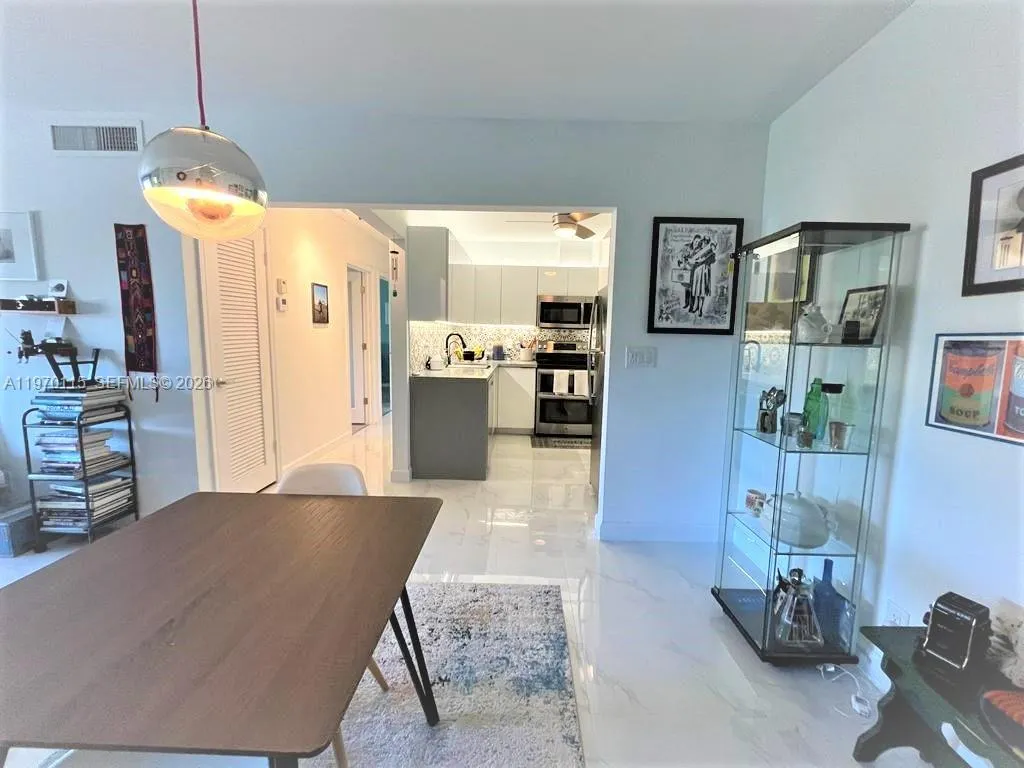 2230 Ne 56th Pl 227, Fort Lauderdale, Florida 3330, Fort Lauderdale, Florida 33308, 2 Bedrooms Bedrooms, ,2 BathroomsBathrooms,Residential Lease,For Rent,2230 Ne 56th Pl 227, Fort Lauderdale, Florida 3330,A11970115
