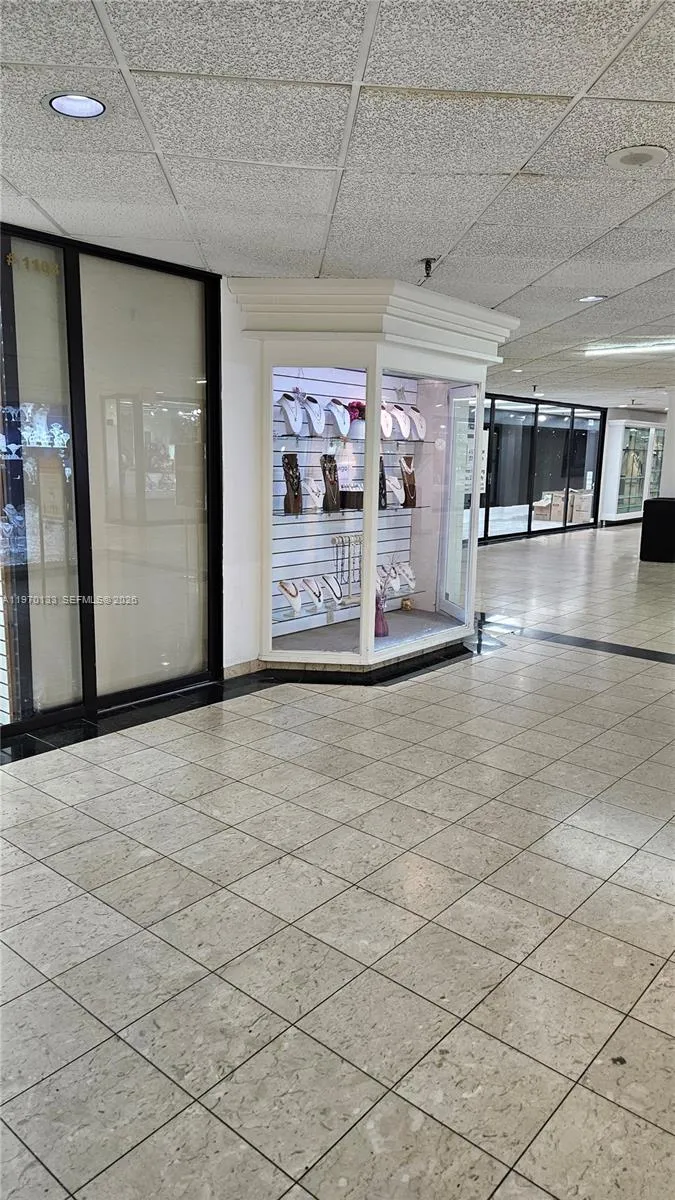 777 Nw 72nd Ave 1109, Miami, Florida 33126, Miami, Florida 33126, ,Commercial Lease,For Rent,777 Nw 72nd Ave 1109, Miami, Florida 33126,A11970133