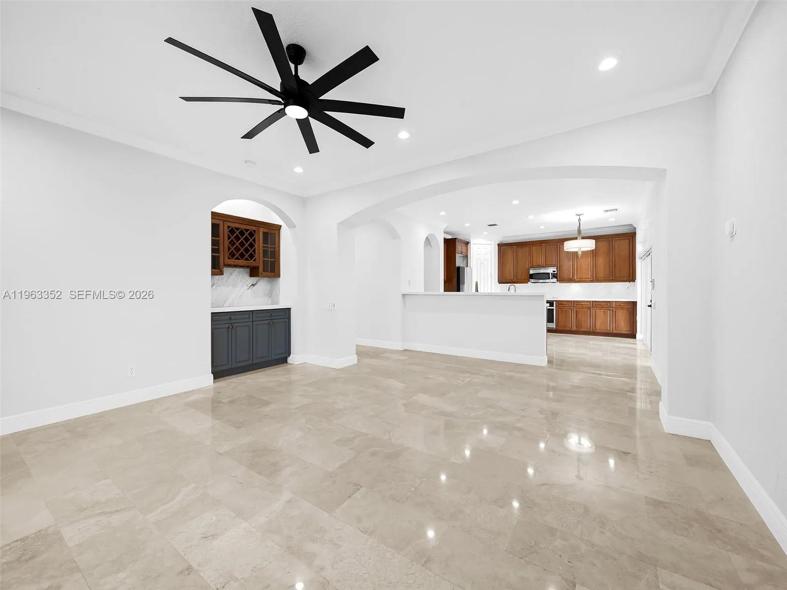 827 Se 2nd Ct, Fort Lauderdale, Florida 33301, Fort Lauderdale, Florida 33301, 4 Bedrooms Bedrooms, ,5 BathroomsBathrooms,Residential,For Sale,827 Se 2nd Ct, Fort Lauderdale, Florida 33301,A11963352