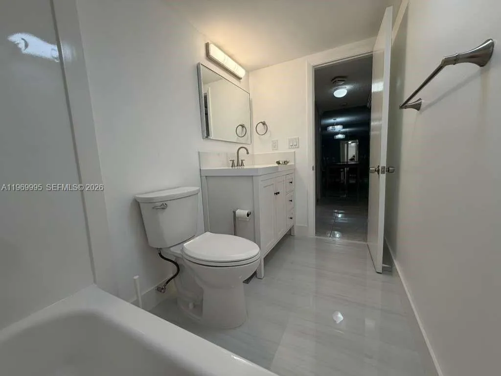 301 Se 3rd St 109, Dania Beach, Florida 33004, Dania Beach, Florida 33004, 2 Bedrooms Bedrooms, ,2 BathroomsBathrooms,Residential Lease,For Rent,301 Se 3rd St 109, Dania Beach, Florida 33004,A11969995 301 Se 3rd St 109, Dania Beach, Florida 33004, Dania Beach, Florida 33004, 2 Bedrooms Bedrooms, ,2 BathroomsBathrooms,Residential Lease,For Rent,301 Se 3rd St 109, Dania Beach, Florida 33004,A11969995