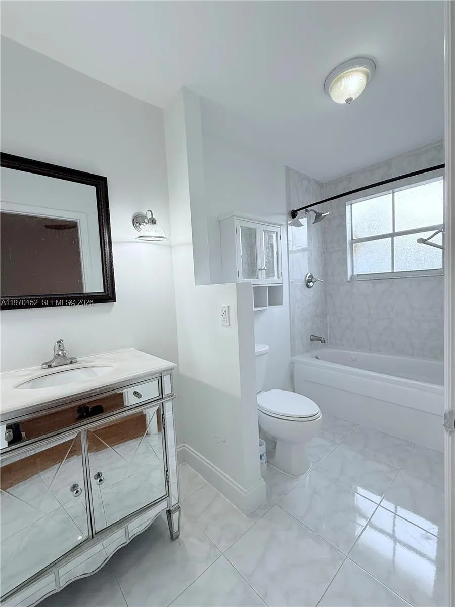 16618 Nw 73rd Ave, Miami Lakes, Florida 33014, Miami Lakes, Florida 33014, 3 Bedrooms Bedrooms, ,2 BathroomsBathrooms,Residential Lease,For Rent,16618 Nw 73rd Ave, Miami Lakes, Florida 33014,A11970152