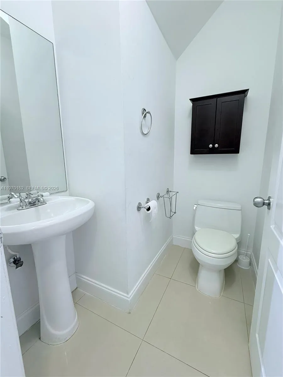 16618 Nw 73rd Ave, Miami Lakes, Florida 33014, Miami Lakes, Florida 33014, 3 Bedrooms Bedrooms, ,2 BathroomsBathrooms,Residential Lease,For Rent,16618 Nw 73rd Ave, Miami Lakes, Florida 33014,A11970152